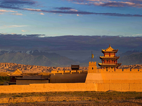 嘉峪关排查整治生态环境风险隐患，九成