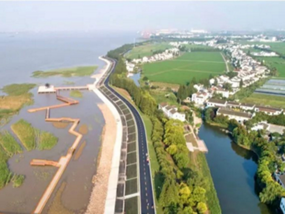 江南水乡、碧水清流的张家港是怎样“炼