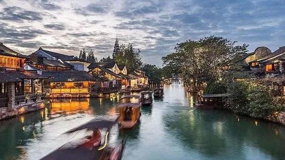 推动黄河流域生态保护和高质量发展，中