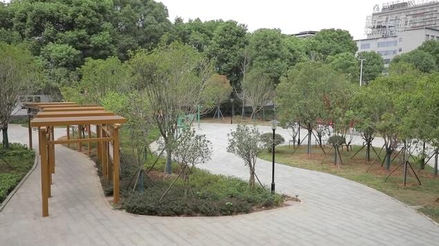 老旧小区蝶变 让居民生活更幸福