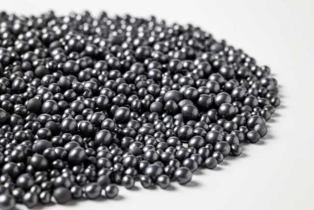 颗粒硅规模化量产进入10万吨级，中国光伏行业工艺革命再获突破