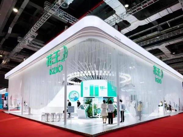 聚焦“同美共生”之树 进博会花王展馆精