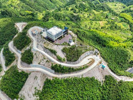 全国首个大气边界层顶生态环境观测站长啥样？