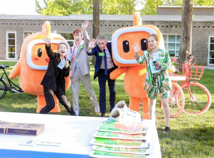 211 万人次“云游”丹麦驻华大使馆,共庆世界地球日 211 万人次“云游”丹麦驻华大使馆,共庆世界地球日