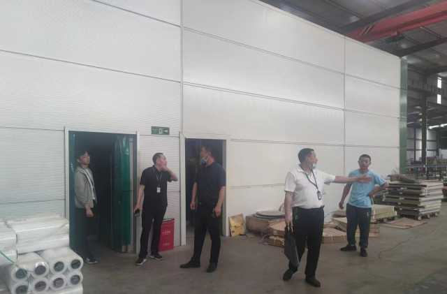 进一次门、查多项事!新乡开展“双随机一公开”联动检查 进一次门、查多项事!新乡开展“双随机一公开”联动检查