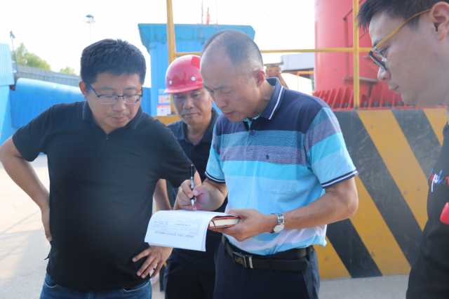 疾风知劲草,担当显初心——记南京市雨花台区攻坚办专职副主任、生态环境局副局长毕怀 疾风知劲草,担当显初心——记南京市雨花台区攻坚办专职副主任、生态环境局副局长毕怀