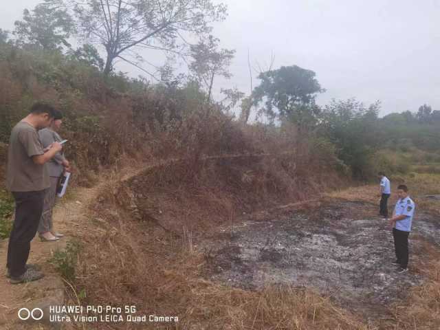 湖北大悟县问责多名秸秆禁烧工作不力人员