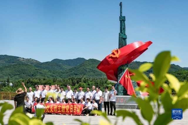江河奔腾看中国丨海岛名片万泉河 江河奔腾看中国丨海岛名片万泉河