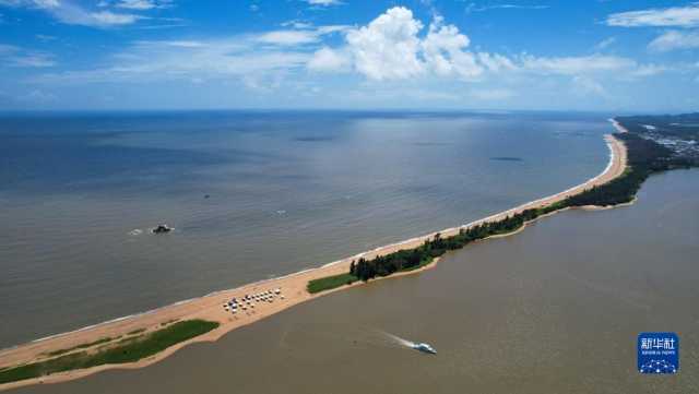 江河奔腾看中国丨海岛名片万泉河 江河奔腾看中国丨海岛名片万泉河
