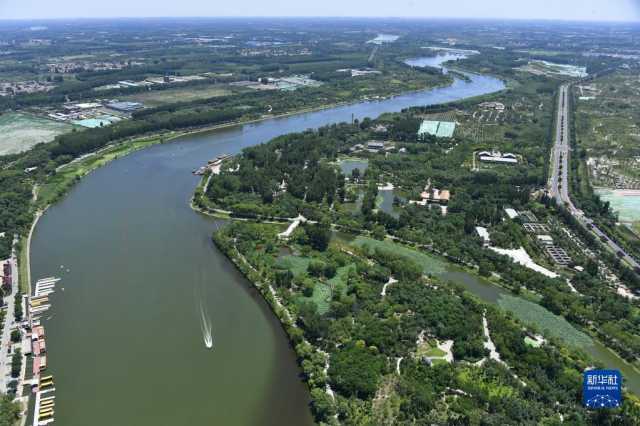 江河奔腾看中国丨流淌千年的大运河