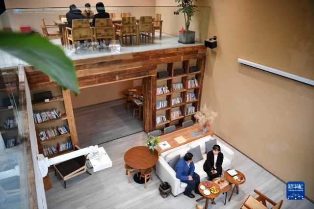 新华全媒+|秦岭:和谐共生的金秋画卷 新华全媒+|秦岭:和谐共生的金秋画卷