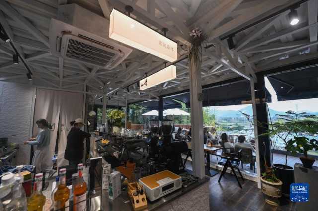 新华全媒+丨昔日“矿山村”变身乡村旅游网红地 新华全媒+丨昔日“矿山村”变身乡村旅游网红地