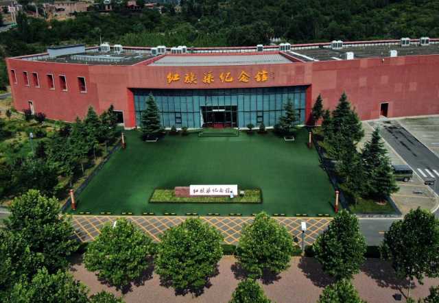 沿着总书记的足迹·新闻多一点|红旗渠精神永在! 沿着总书记的足迹·新闻多一点|红旗渠精神永在!