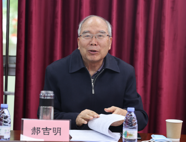 环境技术进步奖第二届奖励委员会上，院士委员们对评奖提了哪些期望？