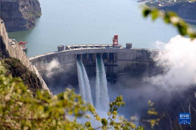 白鹤滩水电站10号机组投产发电 白鹤滩水电站10号机组投产发电