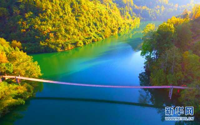 【“飞阅”中国】初冬湖北唐崖河 满屏浪漫诗意 【“飞阅”中国】初冬湖北唐崖河 满屏浪漫诗意