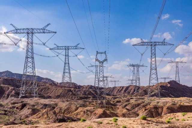 从“西电东送”到“东数西算”——甘肃借“风光”优势做好“东西”文章 从“西电东送”到“东数西算”——甘肃借“风光”优势做好“东西”文章