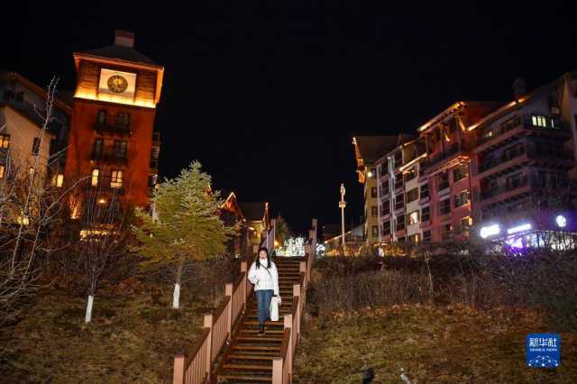 新华全媒+丨吉林：“冬闲”变“冬忙” “冰雪经济”拓宽致富路