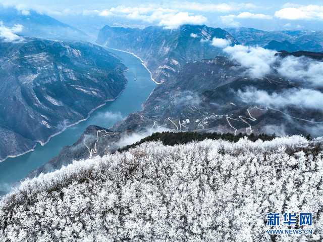 【“飞阅”中国】雪落三峡 山河如画 【“飞阅”中国】雪落三峡 山河如画
