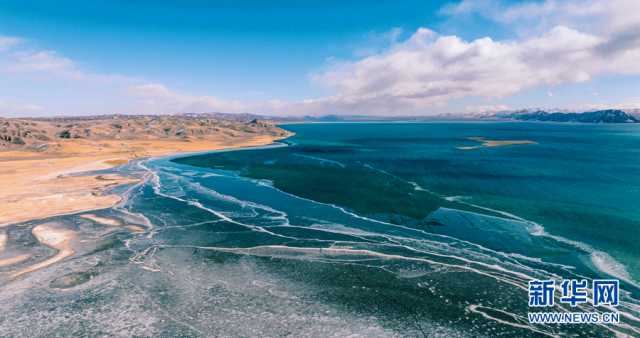 【“飞阅”中国】冬格措纳湖冬景 空灵幽远如梦境 【“飞阅”中国】冬格措纳湖冬景 空灵幽远如梦境