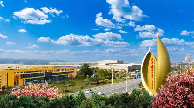 重庆铜梁:优美生态本底中发动“绿色引擎” 重庆铜梁:优美生态本底中发动“绿色引擎”